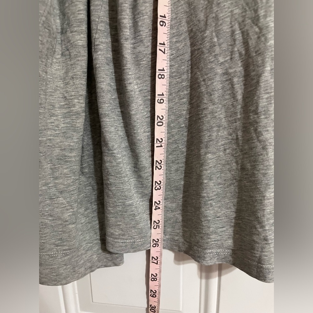 Vineyard Vines Adult XS Whale Football Gray Long Sleeve Pocket Tee Cotton Sporty - Picture 5 of 8